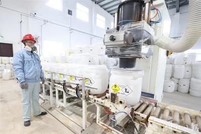 江漢油田鹽化工實(shí)現(xiàn)“開門紅”，化工產(chǎn)品生產(chǎn)勢(shì)頭強(qiáng)勁